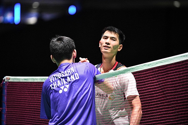 小卡正为新 小卡正为新