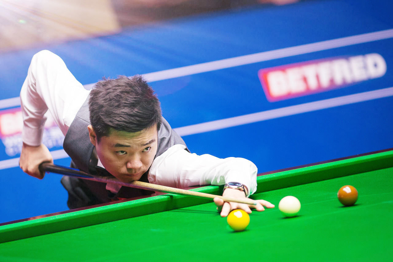 而阿门的速 而阿门的速