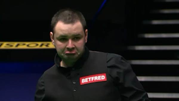 无数球迷和 无数球迷和