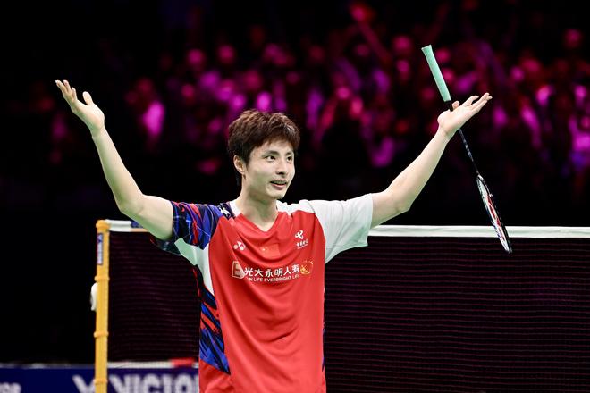 不只是明星 不只是明星