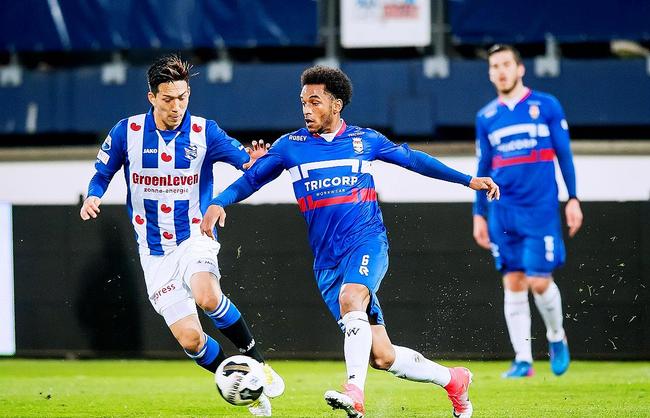 队配合和精 队配合和精